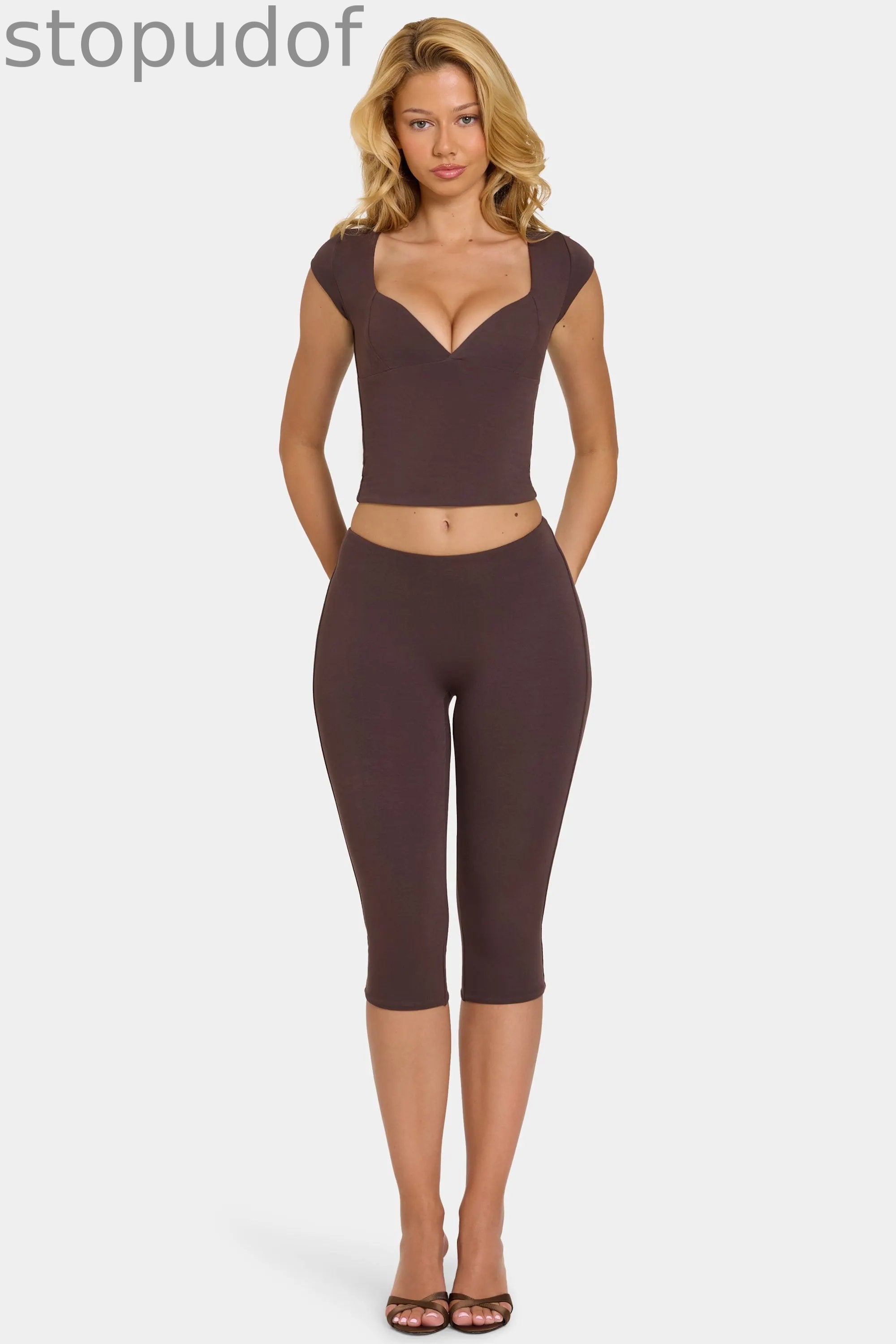 Modal Capri Leggings in Chocolate