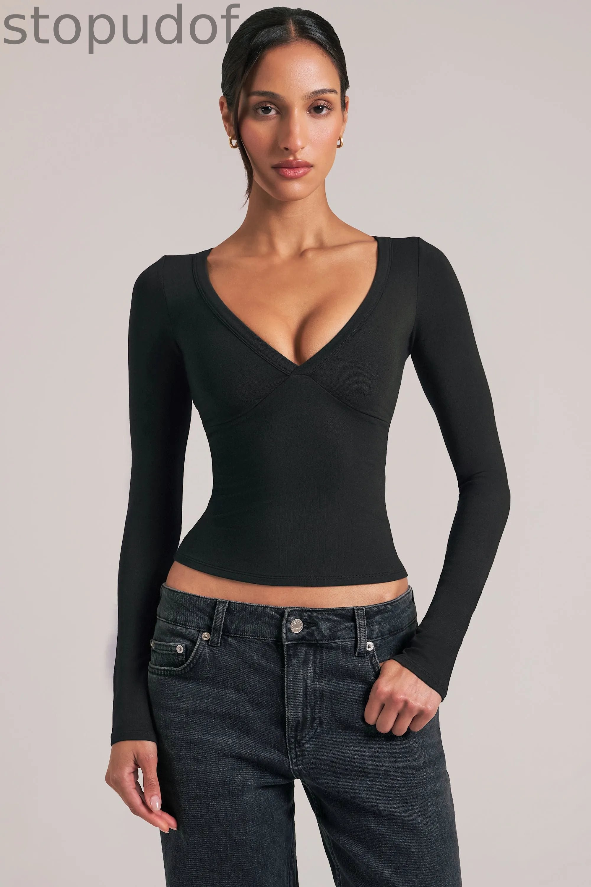 V-Neck Long-Sleeve Top  in Black