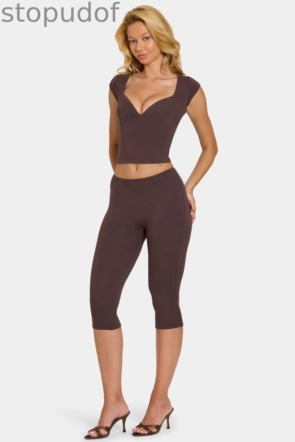 Modal Capri Leggings in Chocolate