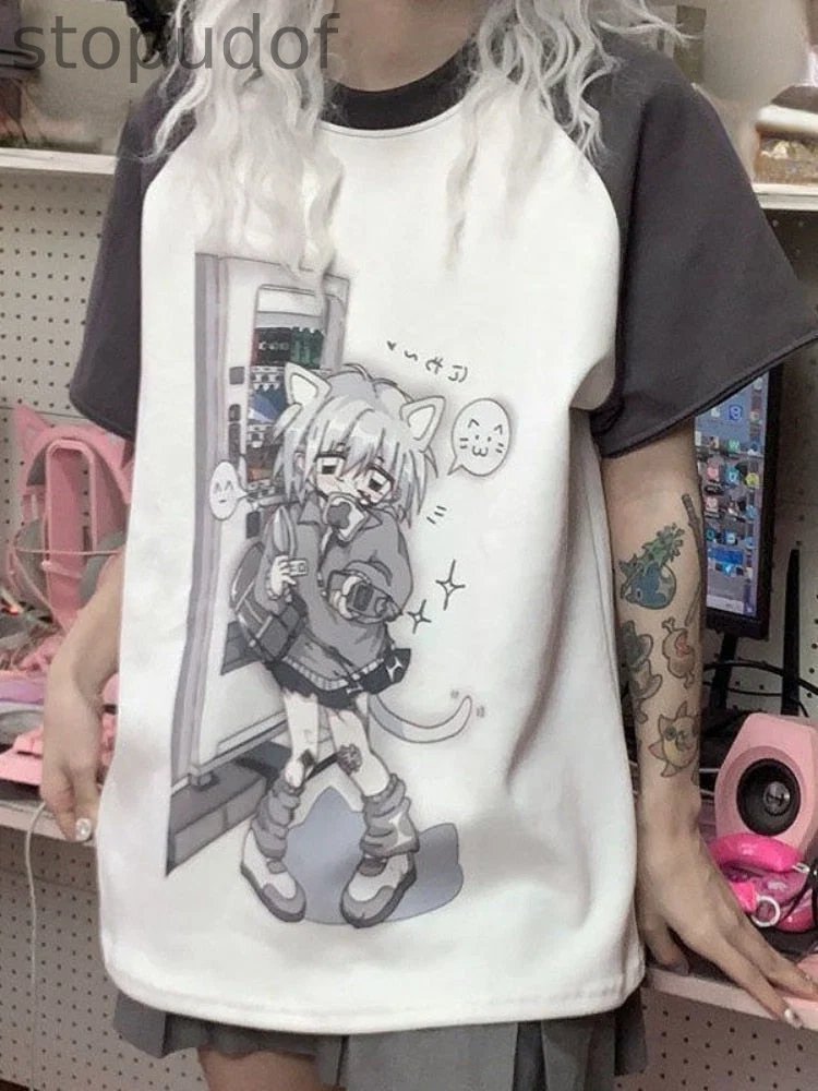 Grey Neko Girl Detachable Sleeve Tee