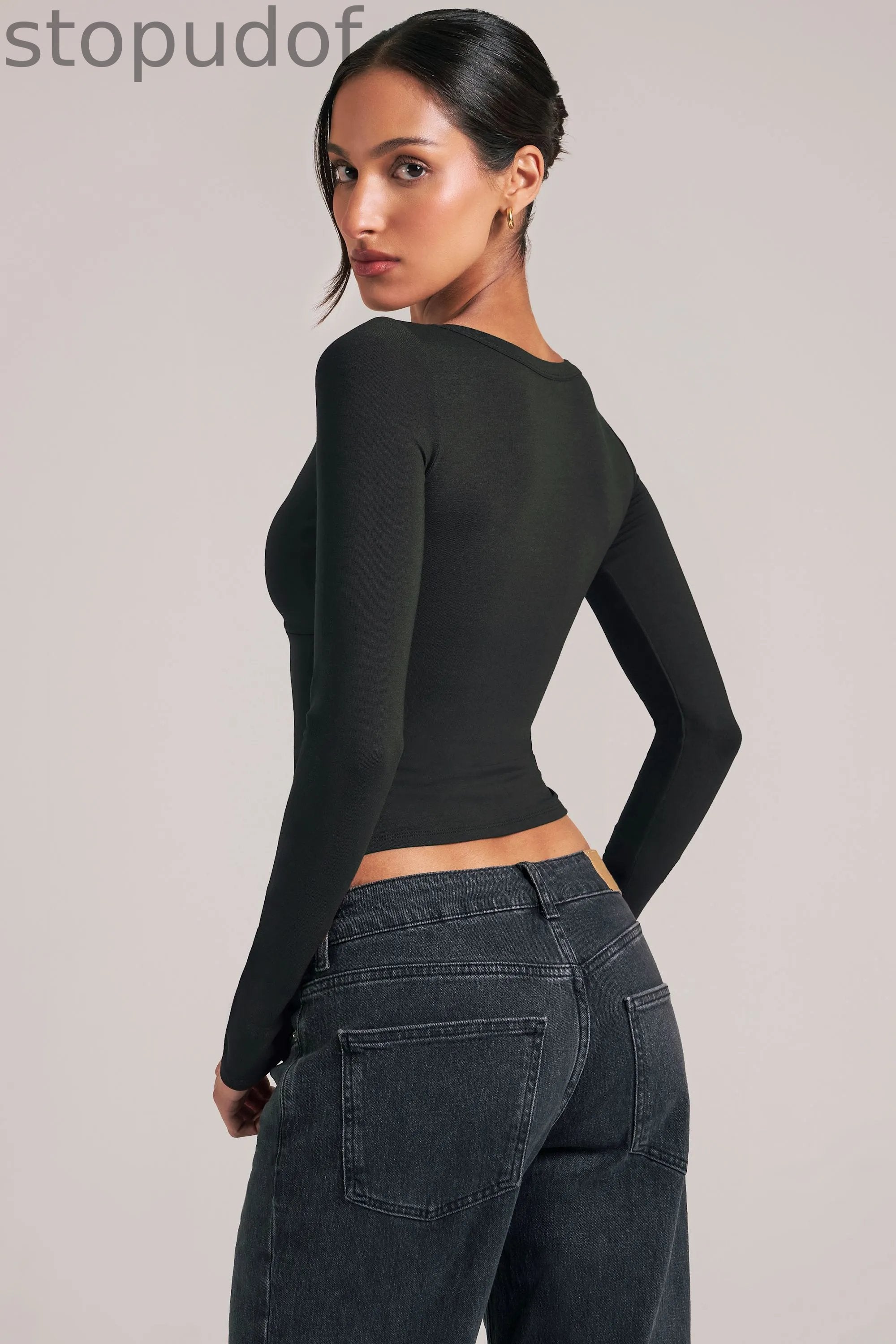 V-Neck Long-Sleeve Top  in Black