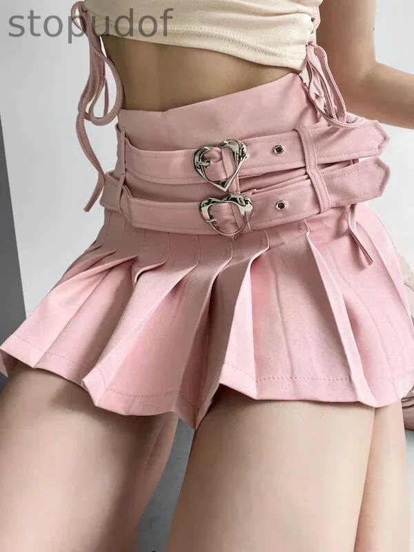 Heart Buckle Pleated Skirt
