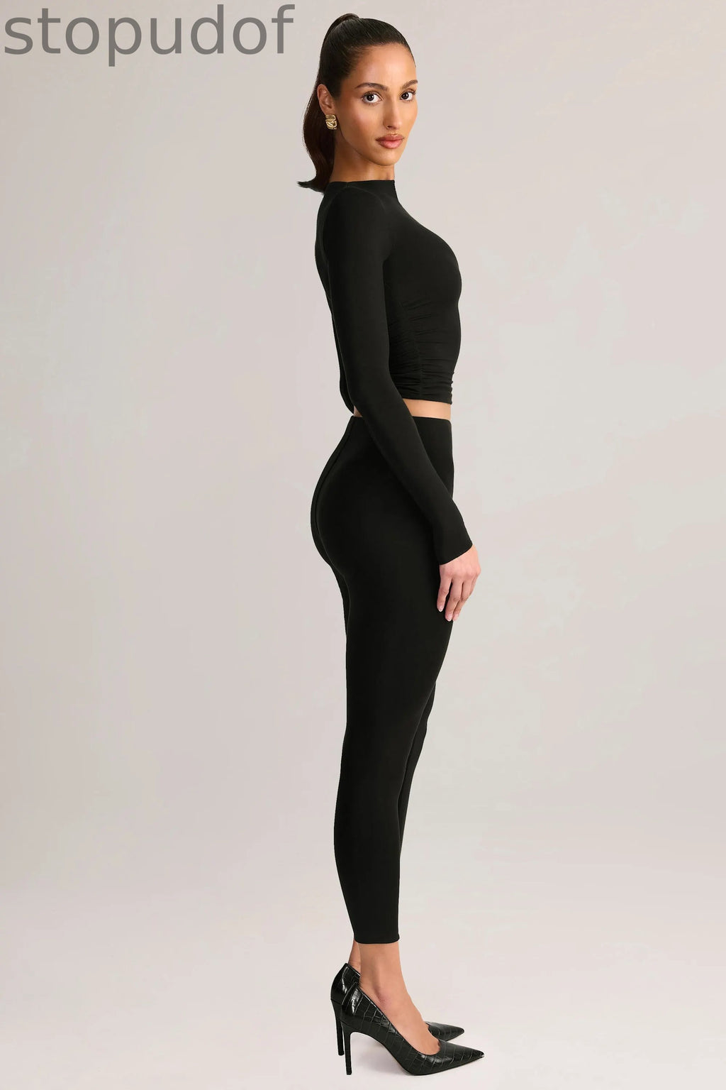 Modal Mid-Rise Cropped Leggings in Black