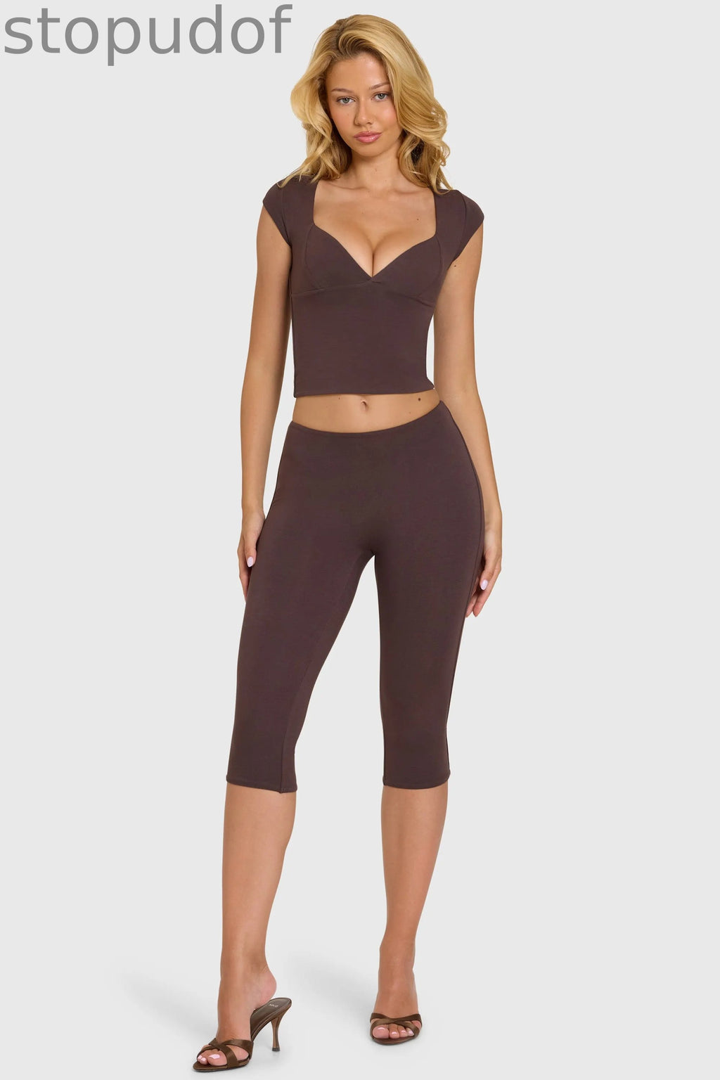 Modal Capri Leggings in Chocolate