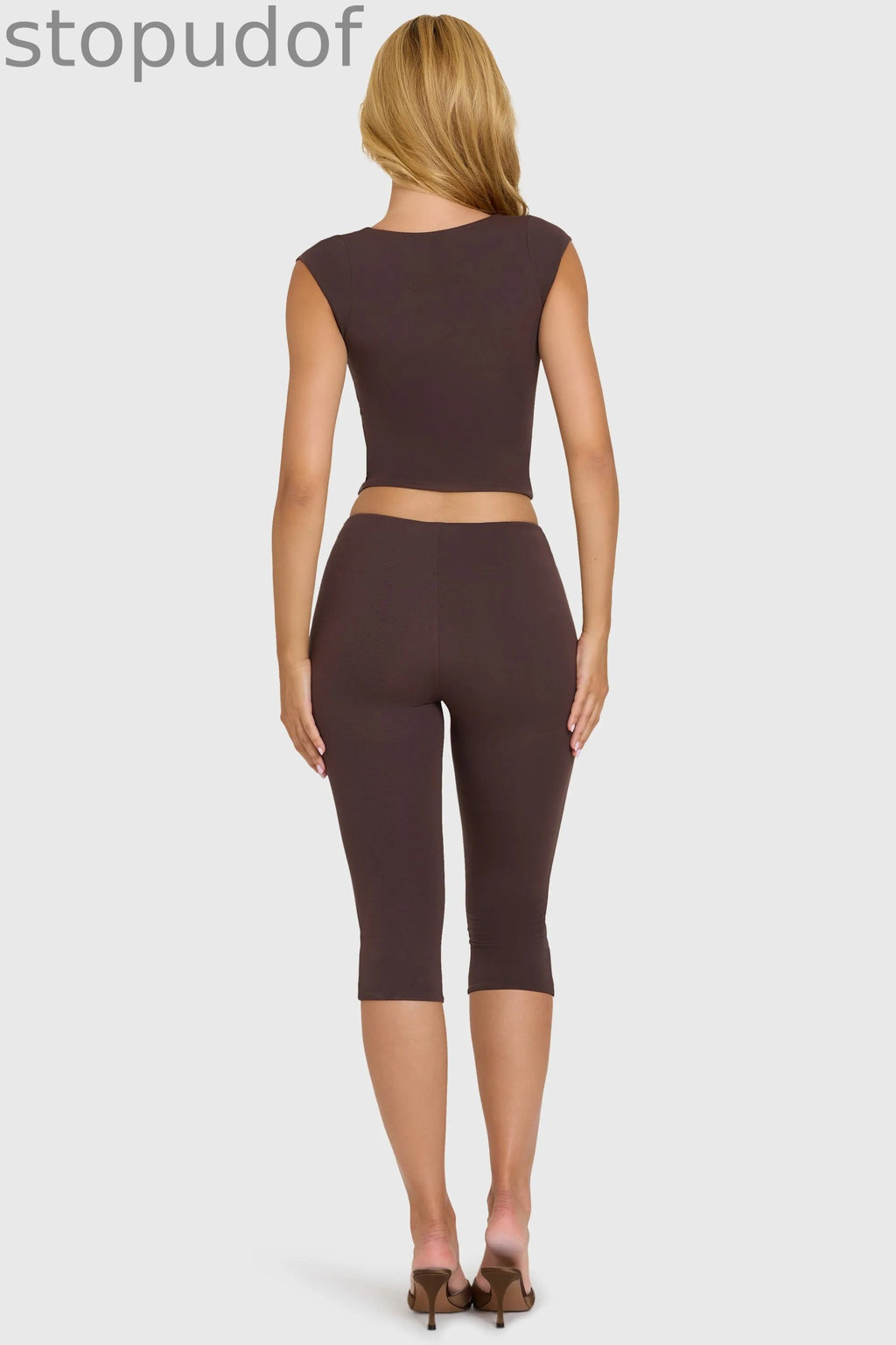 Modal Capri Leggings in Chocolate