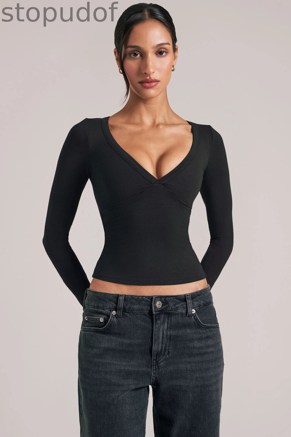 V-Neck Long-Sleeve Top  in Black