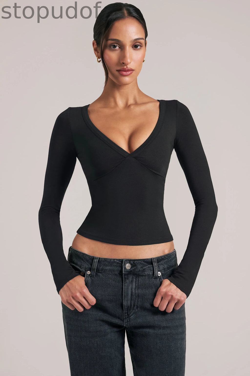 V-Neck Long-Sleeve Top  in Black